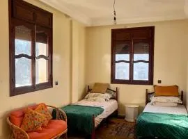 Sunny Apartment in Agadir - Fast WiFi, Suitable for Families
