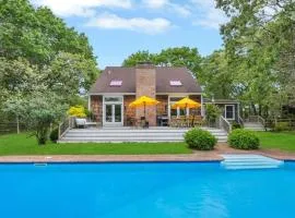 Villa Willow & Waves