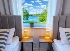 Unique View Apartment - 3pok, 4 łóżka, widok na rzekę, centrum, Netflix, parking, winda