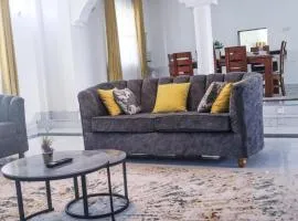 Leah's Luxury Villa