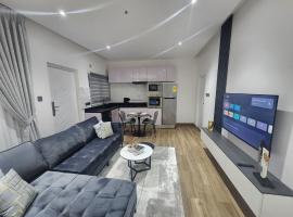 Paradigm Court - TseAddo Near Cantonments and Labone、アクラのホテル