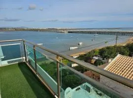 Blife Charlya private rooms at Faro beach