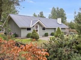 Holiday Home With Spa Sauna And Nature, hotel di Nørre Nebel