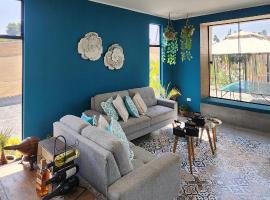 Quiet 2BR Villa whit Pool & Games in Ica, Hotel in Guadalupe