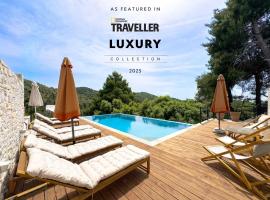 Damari Luxury 3 Bedroom Villas with Private Pool, Skiathos, hotel i Skiathos by
