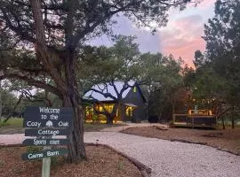 Feed Deer and Chickens Cozy Cottage 8 min to Boerne
