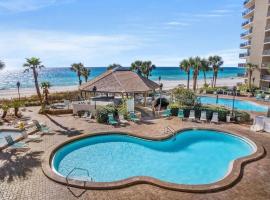 Breathtaking Sunset View Beachfront Condo Resort、パナマ・シティ・ビーチのコンドミニアム