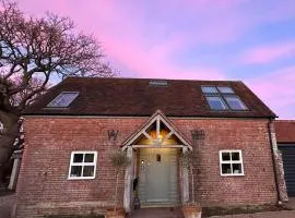 Charming rural cottage & private garden near South Downs - Great location for hiking