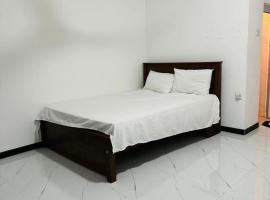 Sirisewana Holiday Inn, hôtel à Ja-Ela