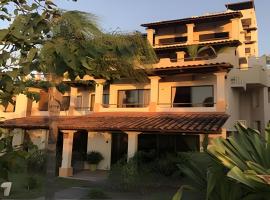 Beautiful and comfortable Two Bedrooms Beach Condo, hotel em Coco