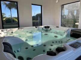 Los Caracoles Piscina & Spa, hotel com spa em Punta Del Diablo