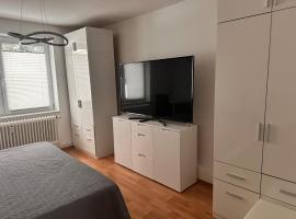 Apartment near the city center, hotel u gradu Lidenšajd
