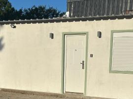 Apartamento en Playa Fomento, hotel em Colonia Rosario