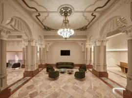 Palatinus Grand Hotel