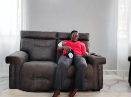 Armana Elite home in Rongo، فندق في Paulo