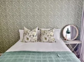Finch Nest Self Catering