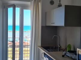 Le 2TORRI, hotel a Falconara Marittima