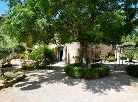 Maison d'hôte Mas de Castille entre Uzès et le pont du Gard