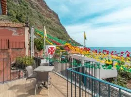 Casa AZUL Apartments