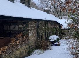 Pont Wrysgen Cottage 'the gateway to Snowdonia', hótel í Mallwyd