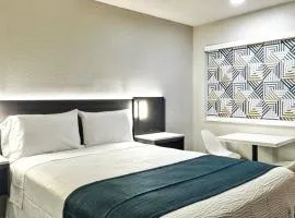 Motel 6-Atascadero, CA