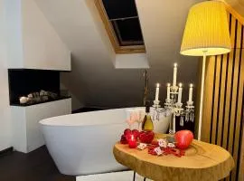 Apartament Heaven - 115 m2 - kominek oraz wanna w sypialni , parking