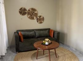Cozy Corner Stay in Moshono, Arusha, hotel v destinaci Nkunjila