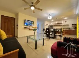 Promo-2BR-Luxe Dept-1 Min Walk to Beach-Sleeps 6