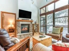 Chapel Square 317 - Walk to Gondola, Dining, & Entertainment; Fireplace & Views