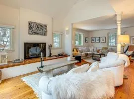 Family Friendly! Lovely Strafford Gem with Game Room