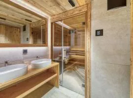 Central High-End Duplexes w Sauna and Stove