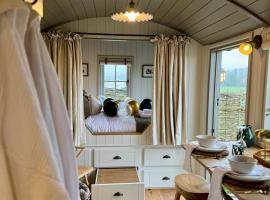 The Hut at Claston, viešbutis mieste Stoke Edith