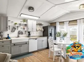 3 Bedroom, Comfy Home Dade City, Gated Community