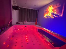 "RELAX SPA Publier" cinéma balnéo "Maison de village", hotel a Publier