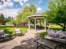Tranquility Base - Family Fun Modern Farm House
