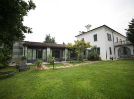 Villa Franca in Franciacorta, Bed & Breakfast in Passirano