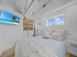 Private Cottage on Annie