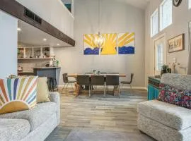 Golf, Boat, Swim! Point Venture Retreat with Deck