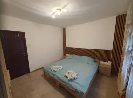 Cute 3-bedroom apartment at nice place in Pančevo