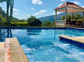 Finca Diamante Azul, hotell i Fusagasuga