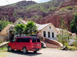The Baron House, Hotel in Tupiza