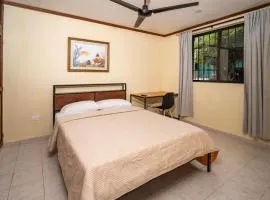 Casa Jurel Apartment Ideal Location in Cancun 2 Bedrooms Free WiFi and Kitchen