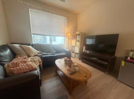 Eugene में, होटल Private 1 bed and bath apartment room UO and Downtown Eugene