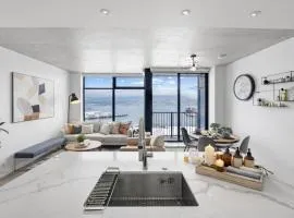 Upscale 2BR Condo with Breathtaking Mountain Views