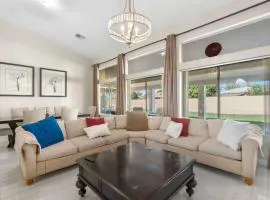 Spacious 4BR Home Patio Huge Yard Sleeps 18 Grill