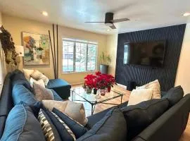 Cozy 4BR 3BA Home- Train to NYC, USOpen, CitiField Mets, MSG, Walk to Harbor & Golf