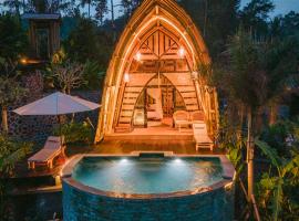 Lotus Bamboo House by Arcada Bali, hotel a Sidemen