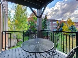 Crestview A207 2 Bedroom Vacation Rental, hotel v mestu Park City