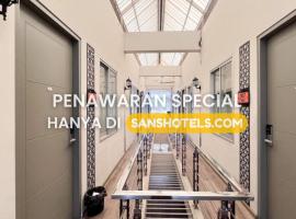 Sans Vibes Hotel Syariah Graha 100 Gubeng Surabaya、スラバヤのホテル