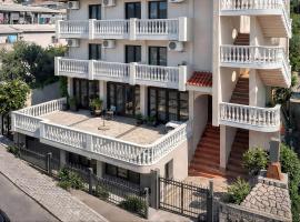 Apartment hotel Sara SUTOMORE, hotel in Sutomore